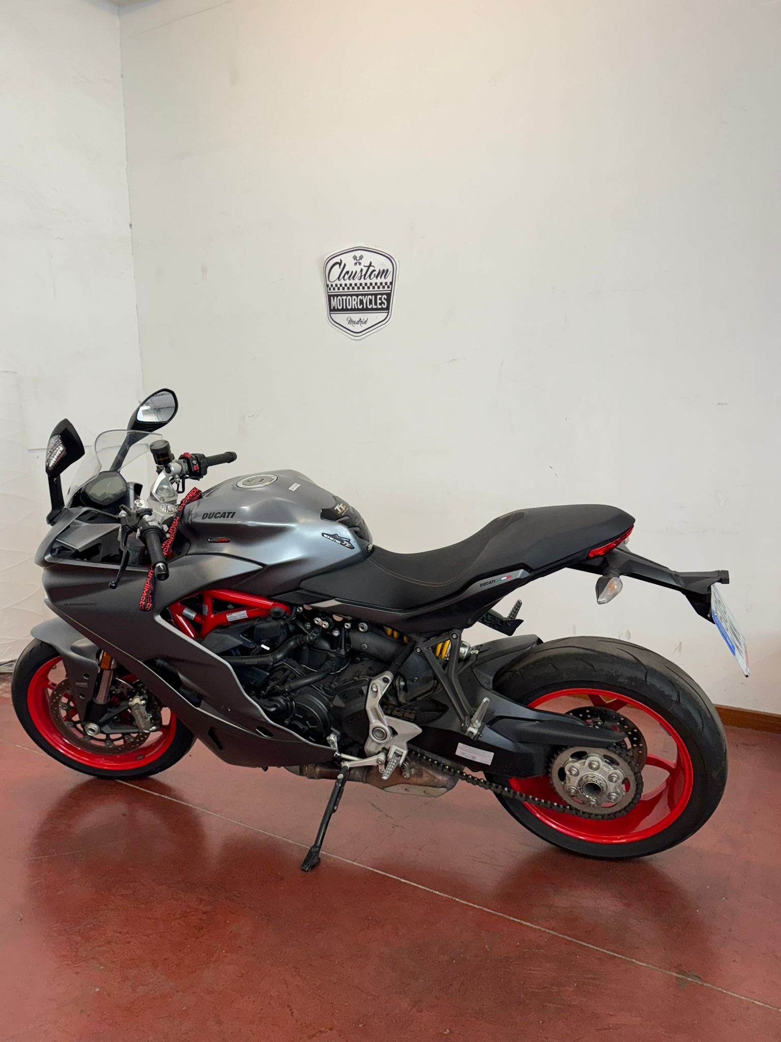 DUCATI SUPERSPORT - Image 3